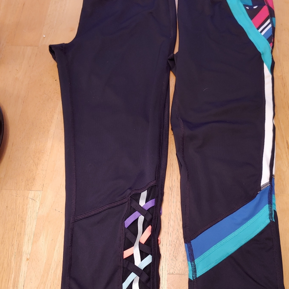 Fila Sport woman lot of 2 Capri leggings